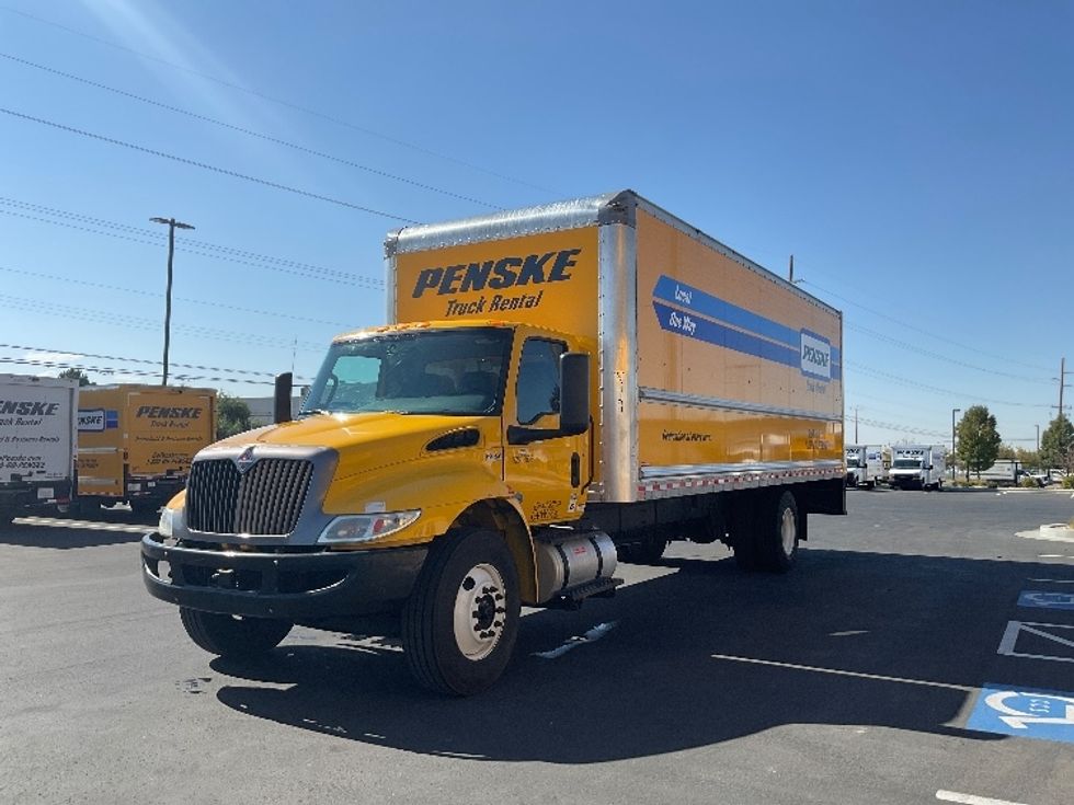 Medium Duty Box Truck-Light and Medium Duty Trucks-International-2022-MV607-Boise-ID-209,874\n\t\tmiles-$ 45,750 - Image 3