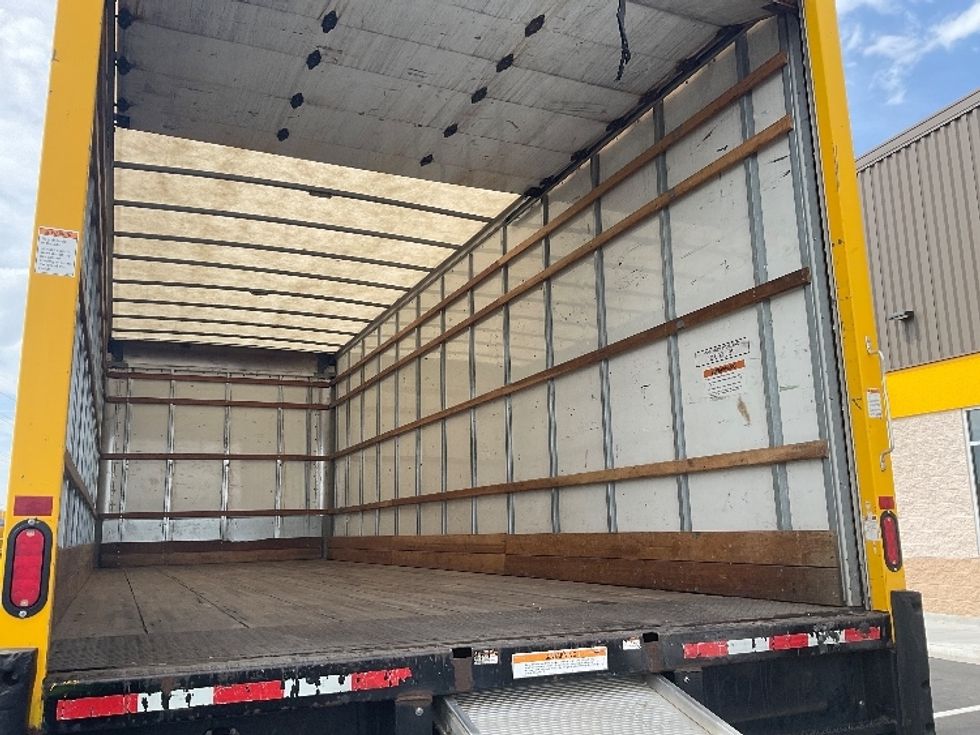 Medium Duty Box Truck-Light and Medium Duty Trucks-International-2022-MV607-Boise-ID-237,835\n\t\tmiles-$ 38,000 - Image 12