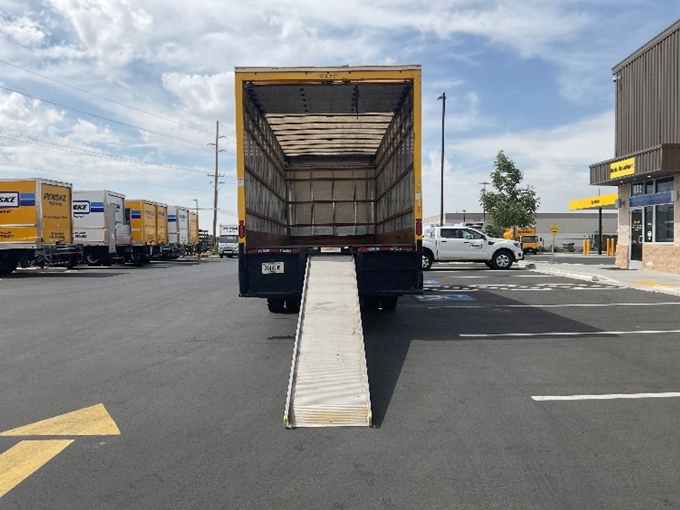 Medium Duty Box Truck-Light and Medium Duty Trucks-International-2022-MV607-Boise-ID-237,835\n\t\tmiles-$ 38,000 - Image 9