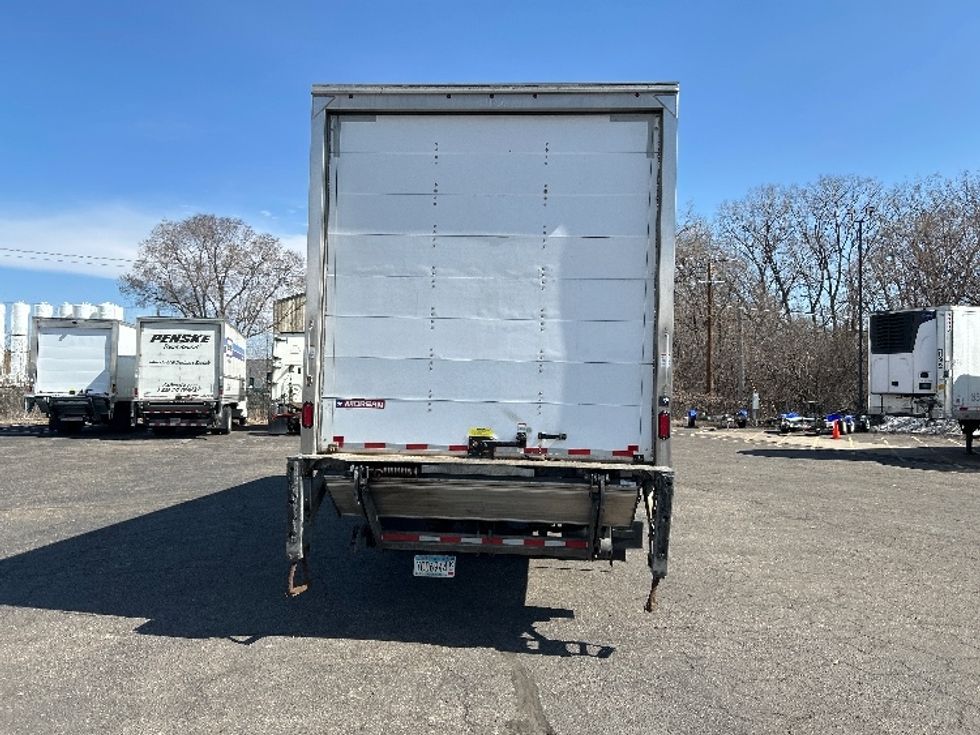 Medium Duty Box Truck-Light and Medium Duty Trucks-International-2022-MV607-Brooklyn Park-MN-124,711\n\t\tmiles-$ 53,000 - Image 7