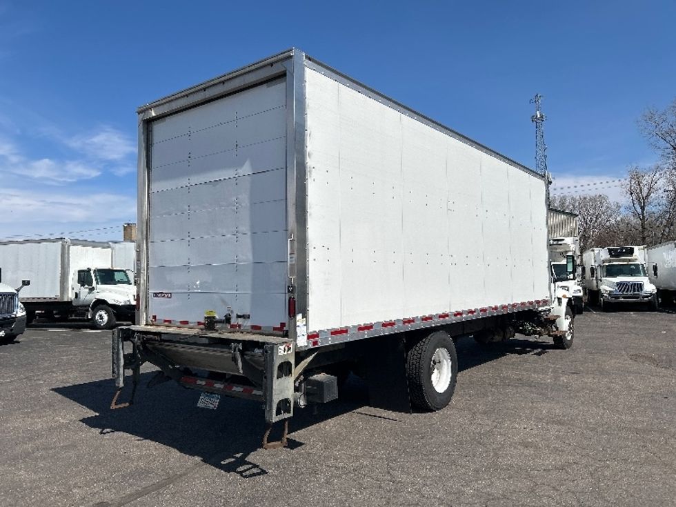 Medium Duty Box Truck-Light and Medium Duty Trucks-International-2022-MV607-Brooklyn Park-MN-124,711\n\t\tmiles-$ 53,000 - Image 13