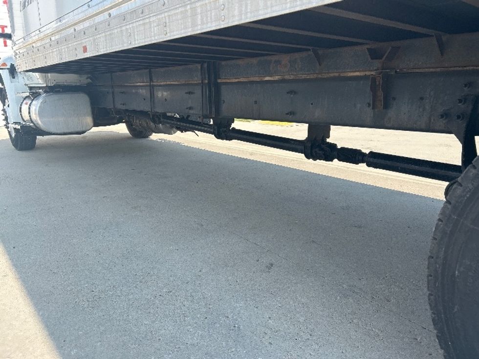 Medium Duty Box Truck-Light and Medium Duty Trucks-International-2022-MV607-Brooklyn Park-MN-243,195\n\t\tmiles-$ 40,500 - Image 5