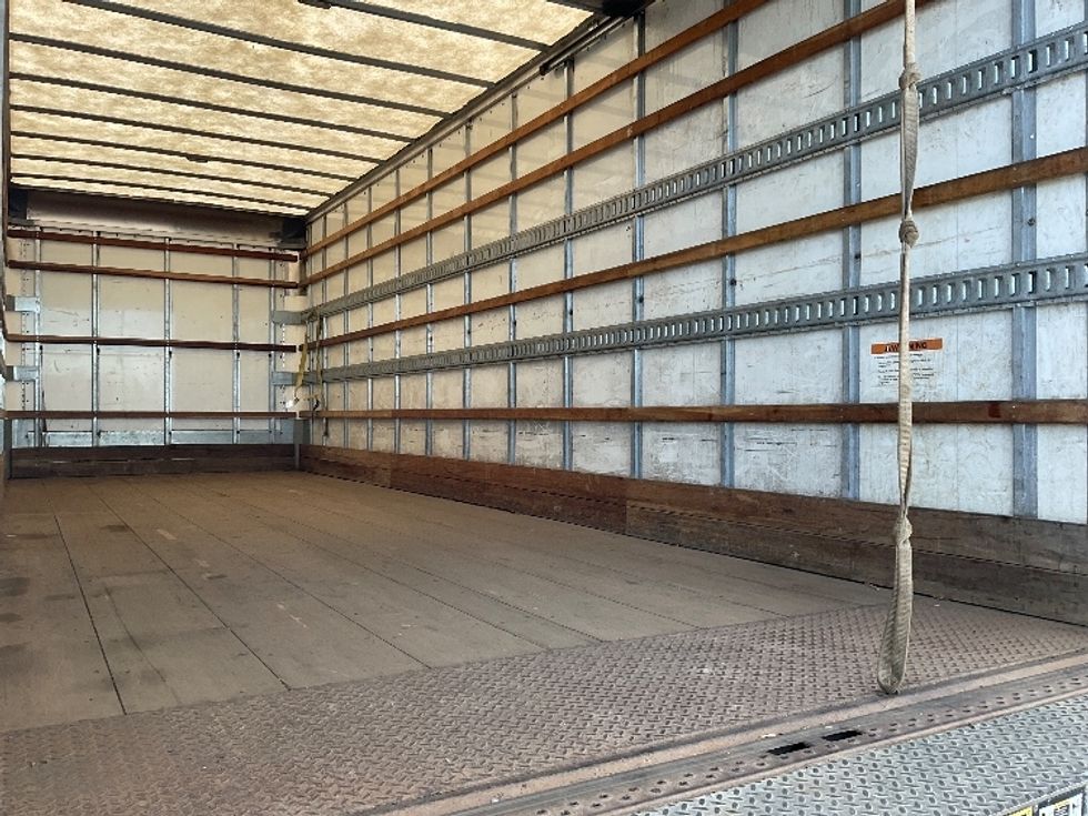 Medium Duty Box Truck-Light and Medium Duty Trucks-International-2022-MV607-Buffalo-NY-208,334\n\t\tmiles-$ 45,500 - Image 12