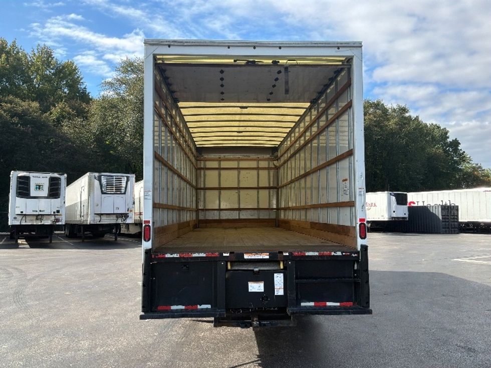 Medium Duty Box Truck-Light and Medium Duty Trucks-International-2022-MV607-Burlington-NJ-251,100\n\t\tmiles-$ 38,000 - Image 8