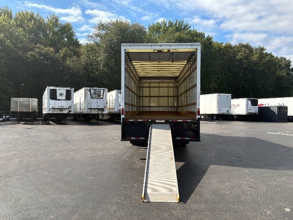 Medium Duty Box Truck-Light and Medium Duty Trucks-International-2022-MV607-Burlington-NJ-251,100\n\t\tmiles-$ 38,000 - Image 9