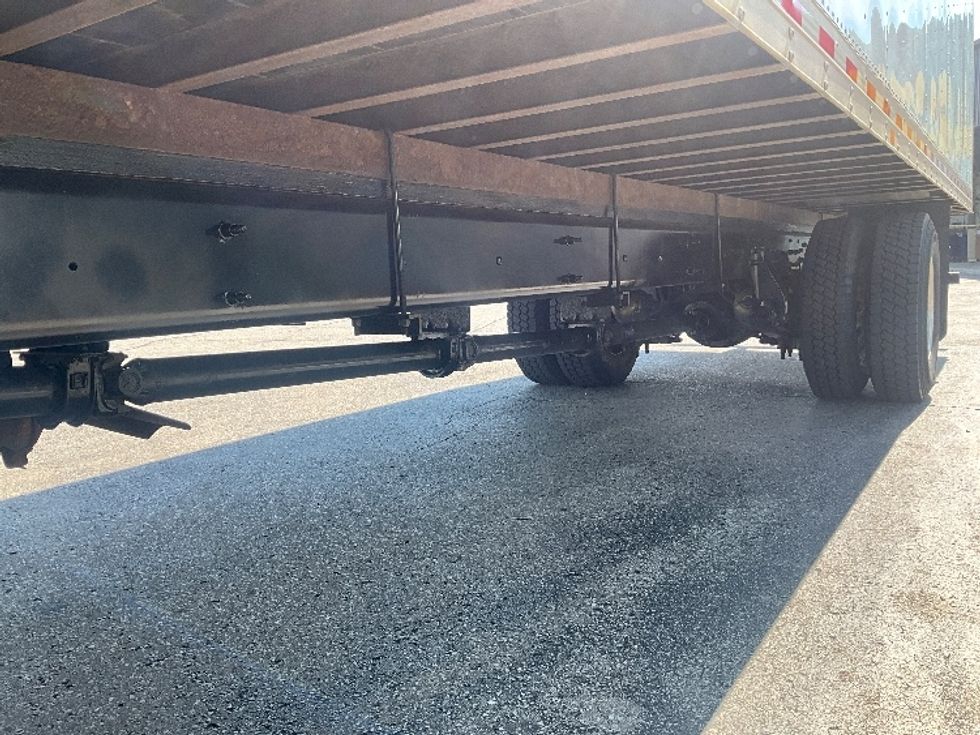 Medium Duty Box Truck-Light and Medium Duty Trucks-International-2022-MV607-Cambridge-ON-312,334\n\t\tkm-$ 58,250 - Image 5