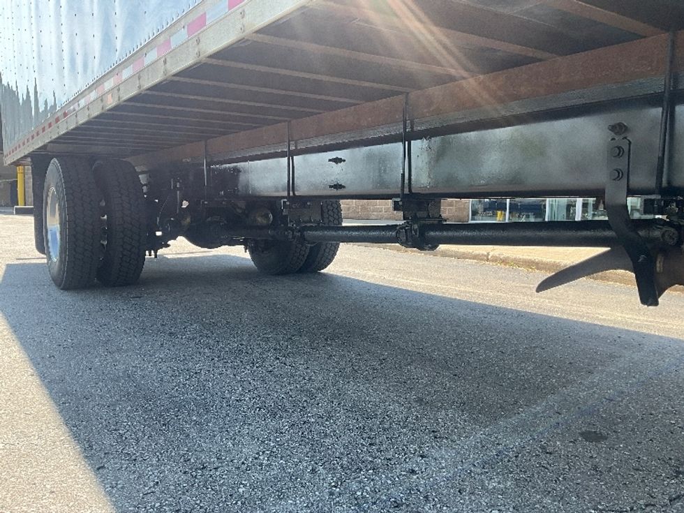Medium Duty Box Truck-Light and Medium Duty Trucks-International-2022-MV607-Cambridge-ON-312,334\n\t\tkm-$ 58,250 - Image 9