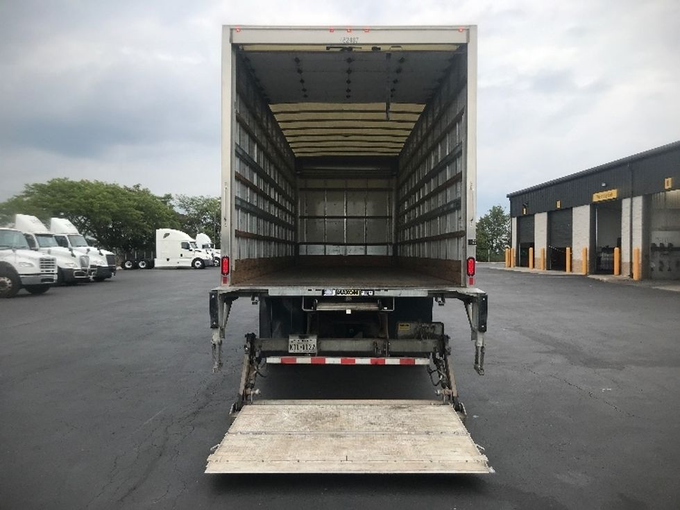 Medium Duty Box Truck-Light and Medium Duty Trucks-International-2022-MV607-Capitol Heights-MD-256,131\n\t\tmiles-$ 41,750 - Image 9