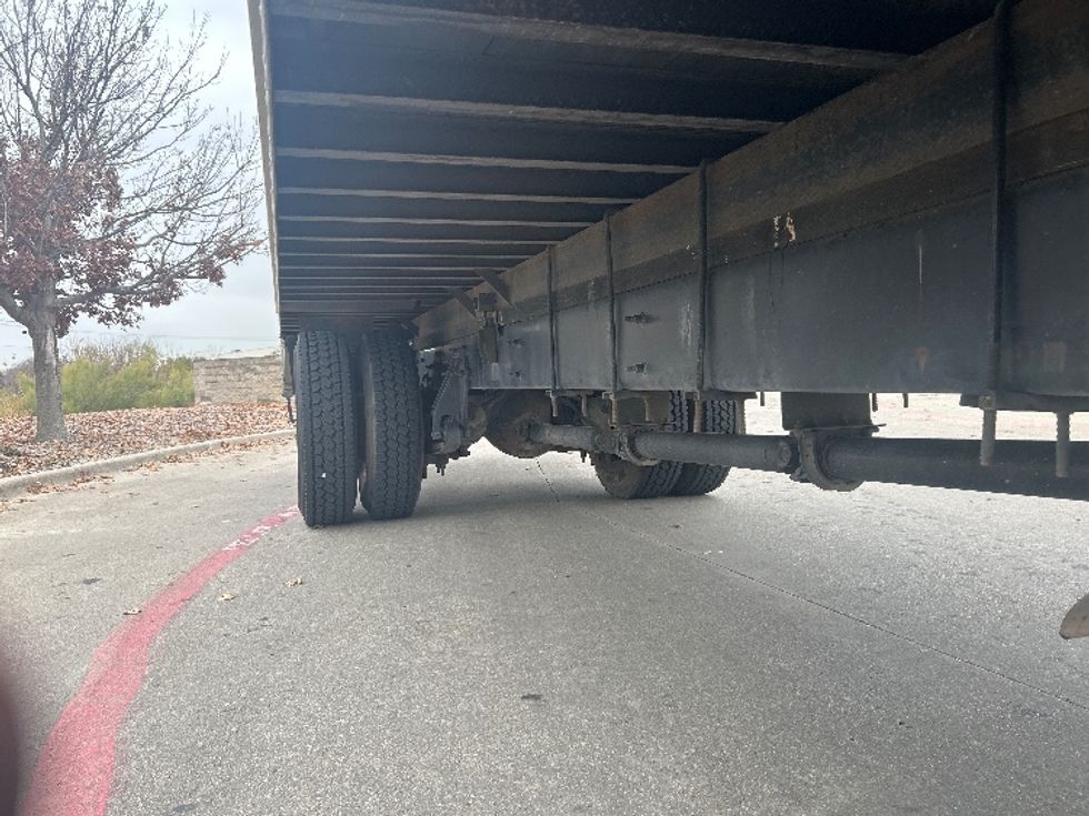 Medium Duty Box Truck-Light and Medium Duty Trucks-International-2022-MV607-Carrollton-TX-107,750\n\t\tmiles-$ 71,250 - Image 14