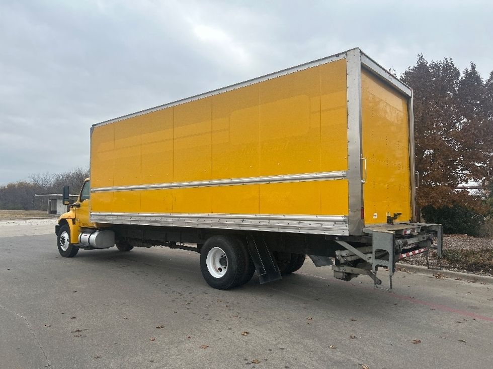 Medium Duty Box Truck-Light and Medium Duty Trucks-International-2022-MV607-Carrollton-TX-107,750\n\t\tmiles-$ 71,250 - Image 6