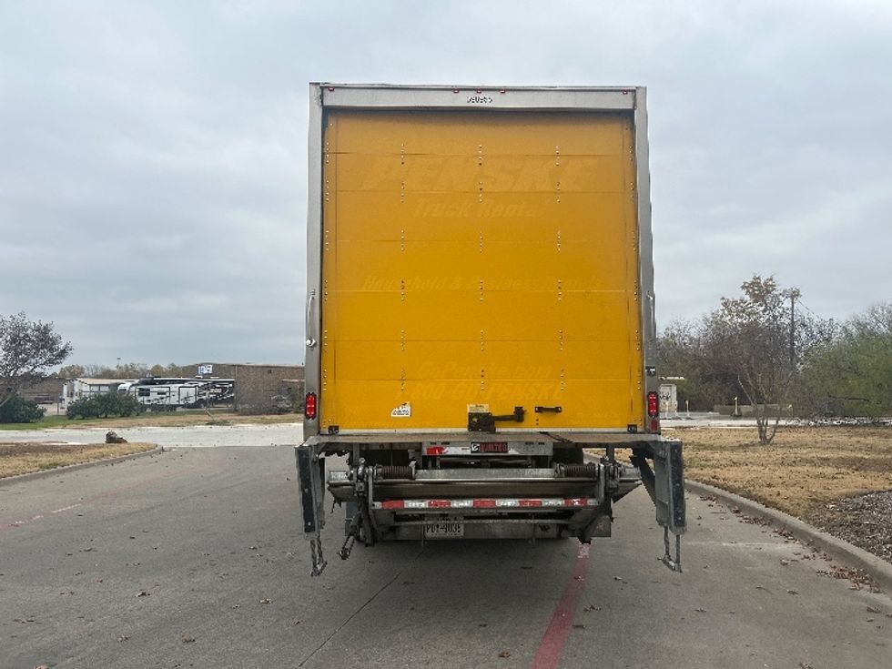 Medium Duty Box Truck-Light and Medium Duty Trucks-International-2022-MV607-Carrollton-TX-107,750\n\t\tmiles-$ 71,250 - Image 7