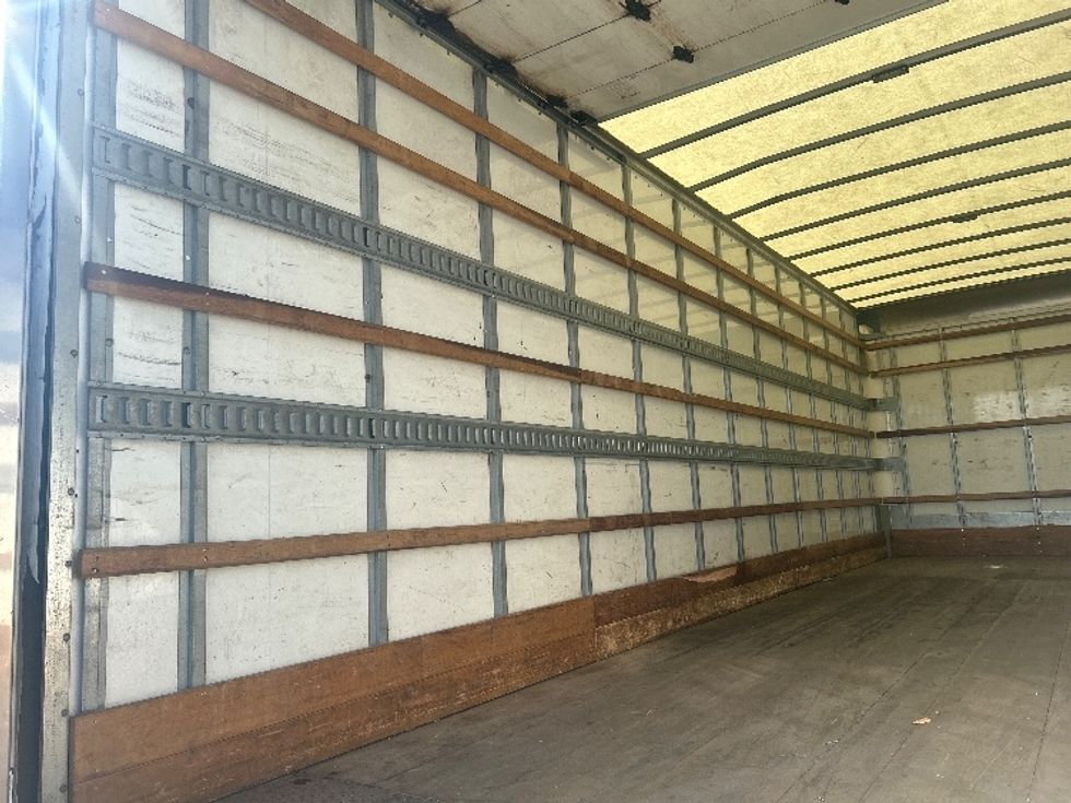 Medium Duty Box Truck-Light and Medium Duty Trucks-International-2022-MV607-Charlotte-NC-258,684\n\t\tmiles-$ 47,500 - Image 11