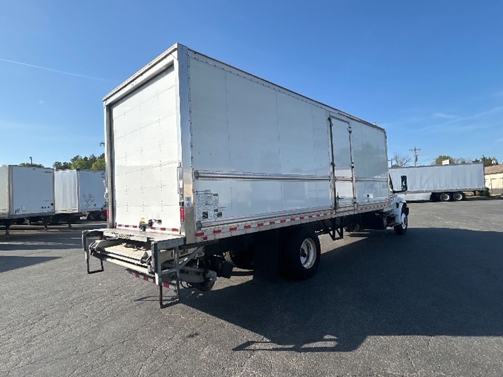 Medium Duty Box Truck-Light and Medium Duty Trucks-International-2022-MV607-Charlotte-NC-258,684\n\t\tmiles-$ 47,500 - Image 13