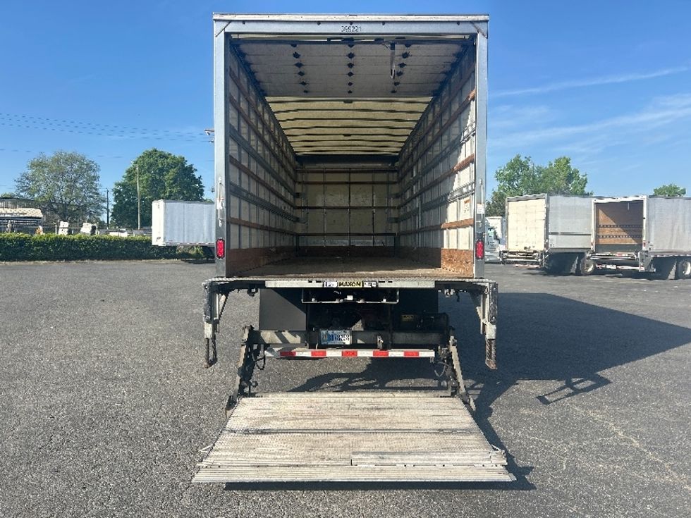 Medium Duty Box Truck-Light and Medium Duty Trucks-International-2022-MV607-Charlotte-NC-258,684\n\t\tmiles-$ 47,500 - Image 9