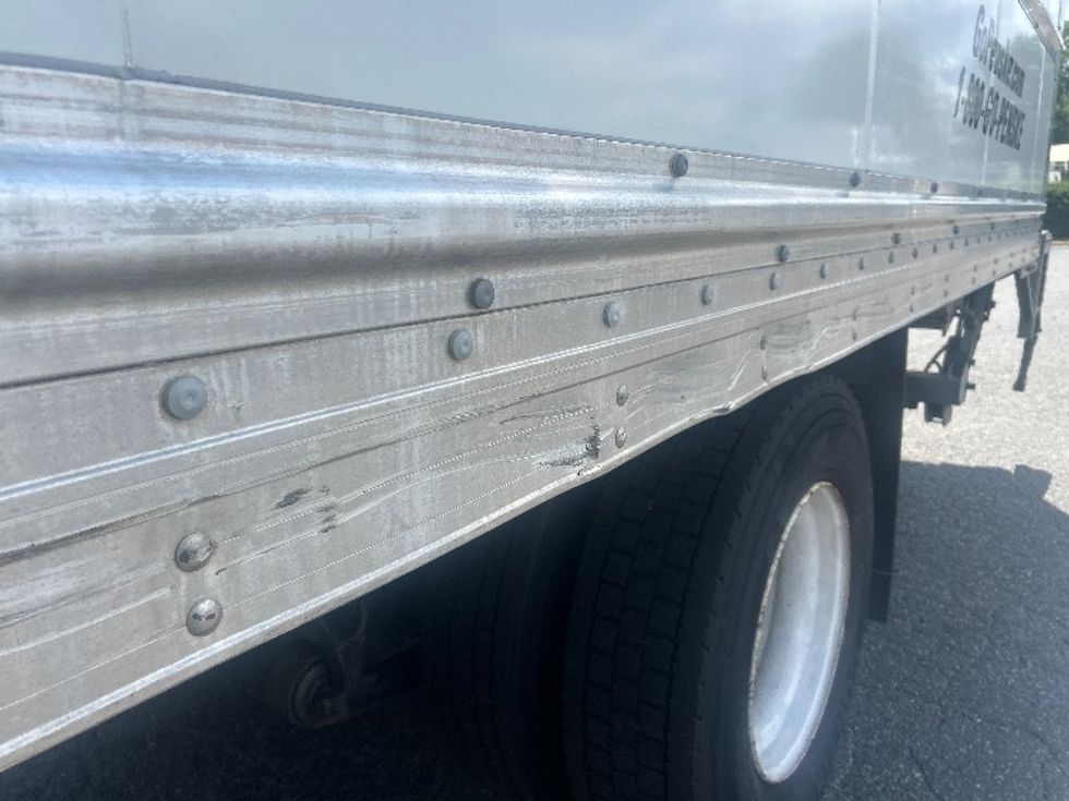 Medium Duty Box Truck-Light and Medium Duty Trucks-International-2022-MV607-Charlotte-NC-276,918\n\t\tmiles-$ 47,000 - Image 25