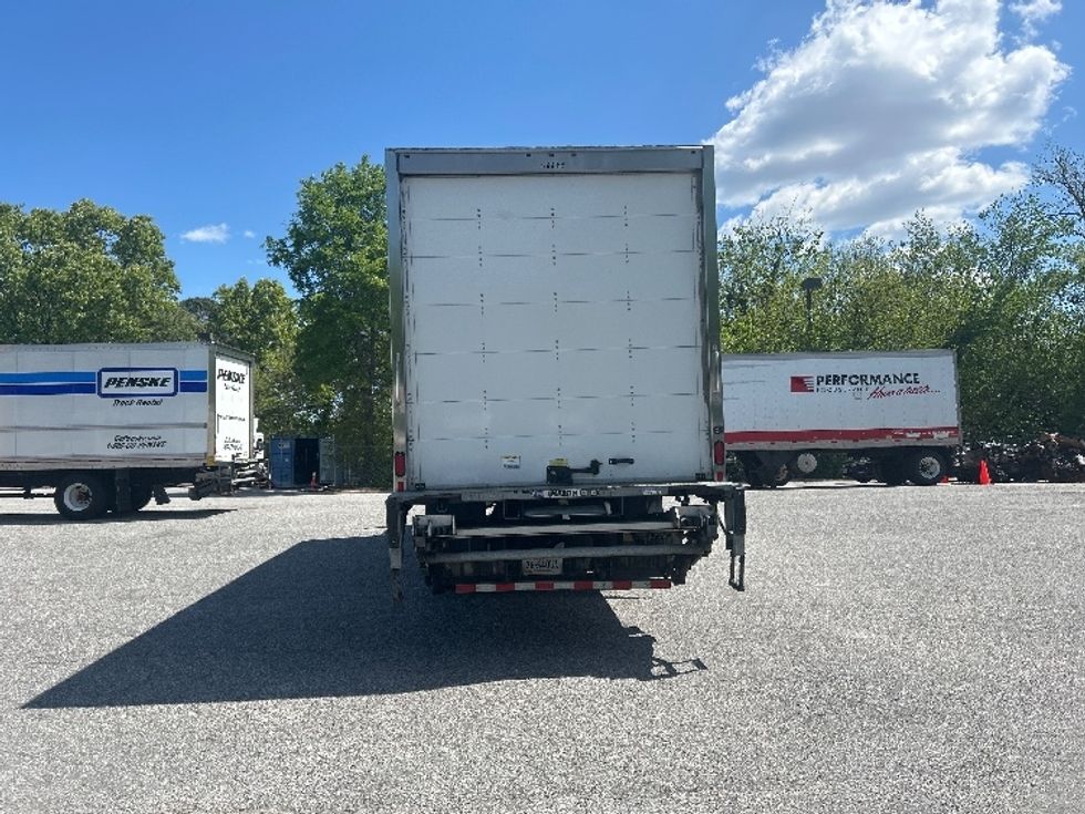 Medium Duty Box Truck-Light and Medium Duty Trucks-International-2022-MV607-Chesapeake-VA-121,532\n\t\tmiles-$ 71,250 - Image 7