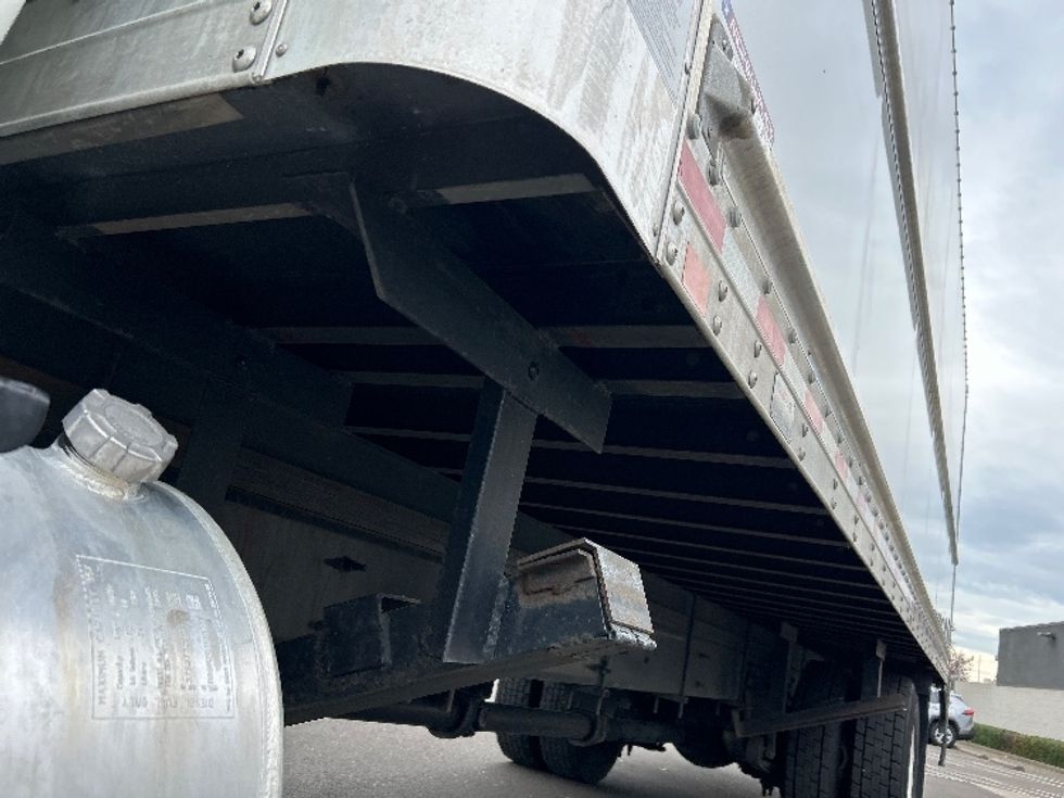 Medium Duty Box Truck-Light and Medium Duty Trucks-International-2022-MV607-Clackamas-OR-122,872\n\t\tmiles-$ 68,250 - Image 5