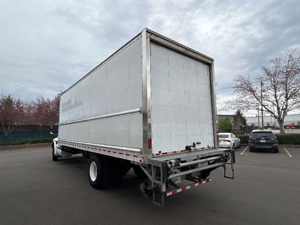 Medium Duty Box Truck-Light and Medium Duty Trucks-International-2022-MV607-Clackamas-OR-122,872\n\t\tmiles-$ 68,250 - Image 6