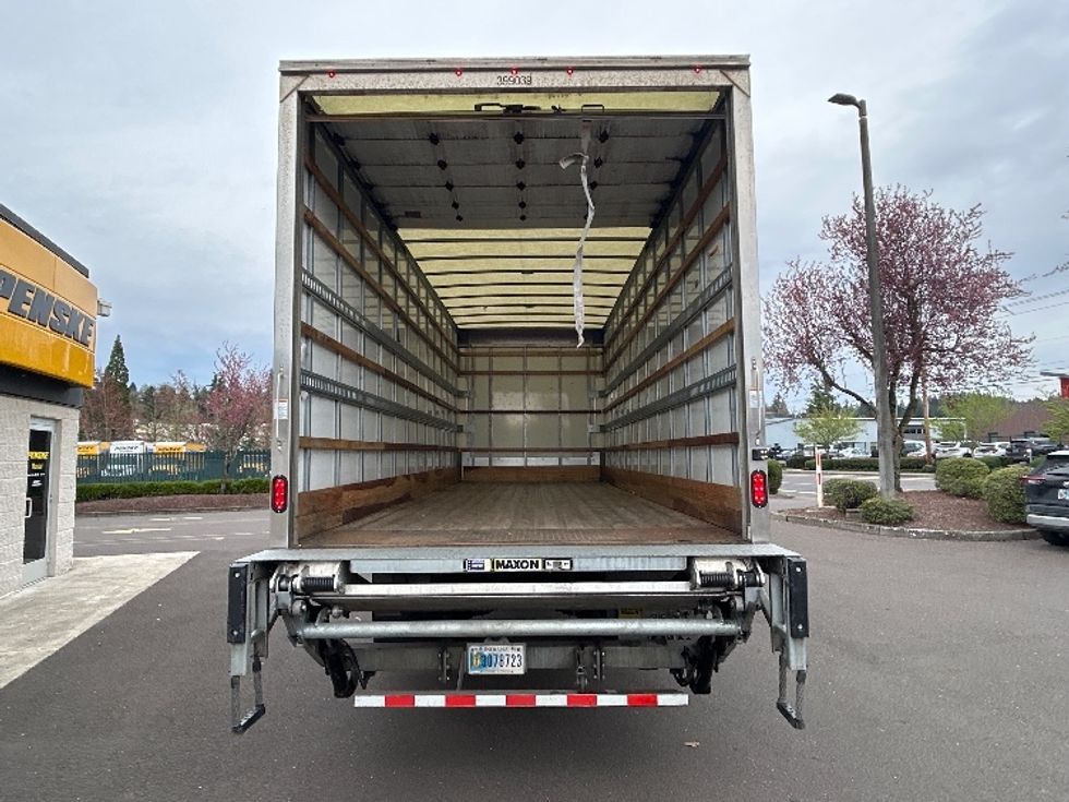 Medium Duty Box Truck-Light and Medium Duty Trucks-International-2022-MV607-Clackamas-OR-122,872\n\t\tmiles-$ 68,250 - Image 8