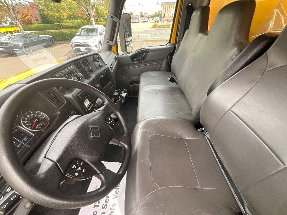 Medium Duty Box Truck-Light and Medium Duty Trucks-International-2022-MV607-Clackamas-OR-362,917\n\t\tmiles-$ 24,000 - Image 19