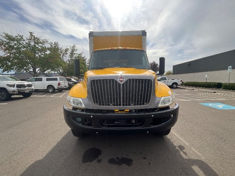 Medium Duty Box Truck-Light and Medium Duty Trucks-International-2022-MV607-Clackamas-OR-362,917\n\t\tmiles-$ 24,000 - Image 2
