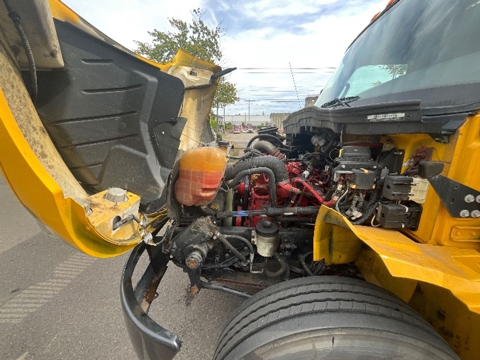 Medium Duty Box Truck-Light and Medium Duty Trucks-International-2022-MV607-Clackamas-OR-362,917\n\t\tmiles-$ 24,000 - Image 24