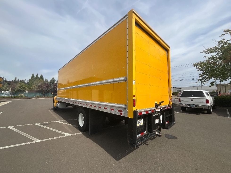 Medium Duty Box Truck-Light and Medium Duty Trucks-International-2022-MV607-Clackamas-OR-362,917\n\t\tmiles-$ 24,000 - Image 6