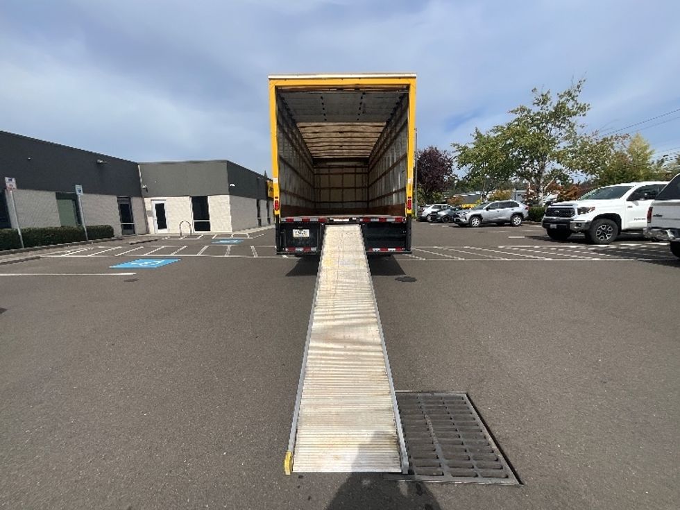 Medium Duty Box Truck-Light and Medium Duty Trucks-International-2022-MV607-Clackamas-OR-362,917\n\t\tmiles-$ 24,000 - Image 9