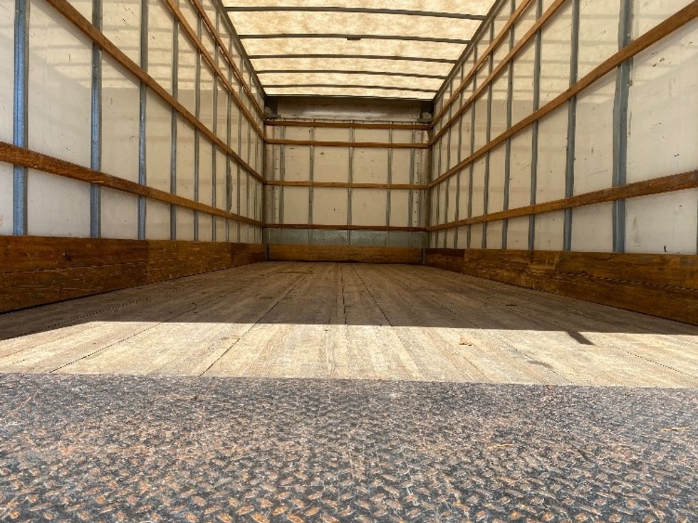 Medium Duty Box Truck-Light and Medium Duty Trucks-International-2022-MV607-Cleveland-TN-241,397\n\t\tmiles-$ 42,750 - Image 10