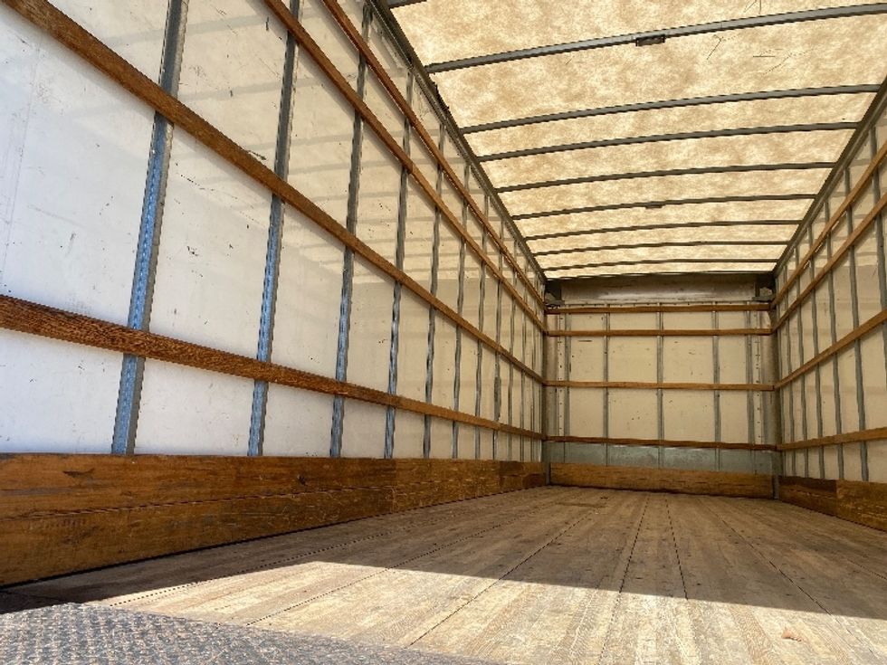 Medium Duty Box Truck-Light and Medium Duty Trucks-International-2022-MV607-Cleveland-TN-241,397\n\t\tmiles-$ 42,750 - Image 11