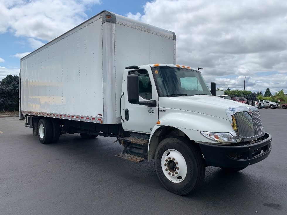 Medium Duty Box Truck-Light and Medium Duty Trucks-International-2022-MV607-Coburg-OR-124,237\n\t\tmiles-$ 70,000 - Image 1