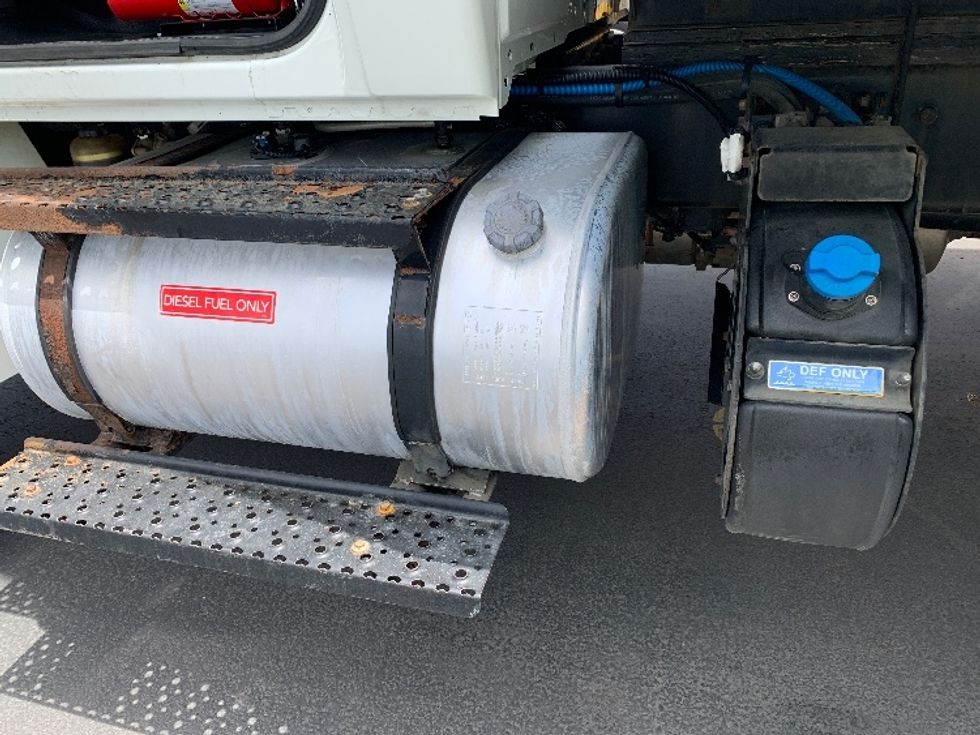 Medium Duty Box Truck-Light and Medium Duty Trucks-International-2022-MV607-Coburg-OR-124,237\n\t\tmiles-$ 70,000 - Image 26