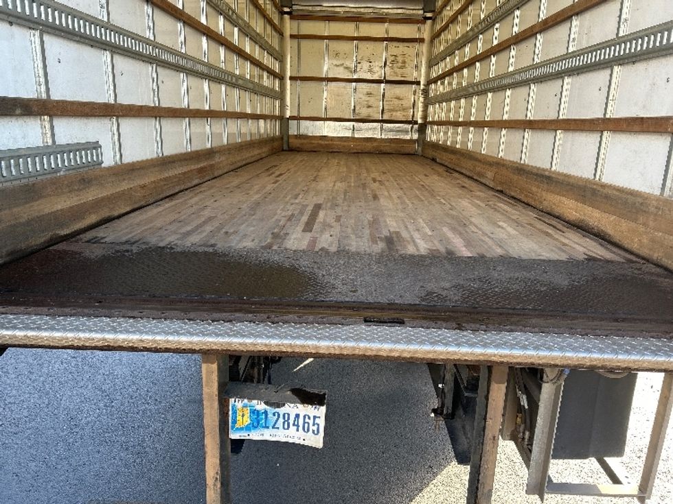 Medium Duty Box Truck-Light and Medium Duty Trucks-International-2022-MV607-Coburg-OR-233,819\n\t\tmiles-$ 49,250 - Image 10