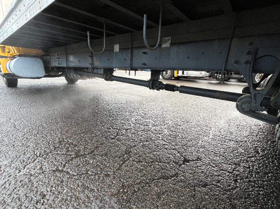 Medium Duty Box Truck-Light and Medium Duty Trucks-International-2022-MV607-Coburg-OR-254,112\n\t\tmiles-$ 42,500 - Image 12