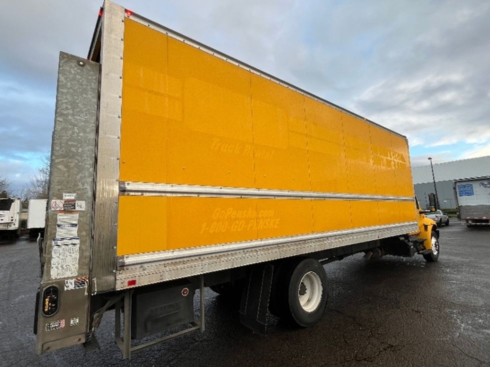 Medium Duty Box Truck-Light and Medium Duty Trucks-International-2022-MV607-Coburg-OR-254,112\n\t\tmiles-$ 42,500 - Image 13
