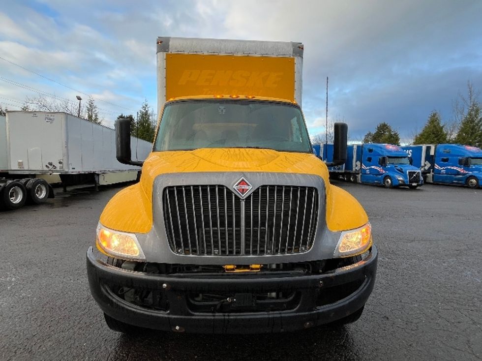 Medium Duty Box Truck-Light and Medium Duty Trucks-International-2022-MV607-Coburg-OR-254,112\n\t\tmiles-$ 42,500 - Image 3