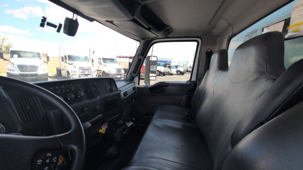 Medium Duty Box Truck-Light and Medium Duty Trucks-International-2022-MV607-Colorado Springs-CO-158,785\n\t\tmiles-$ 57,500 - Image 19
