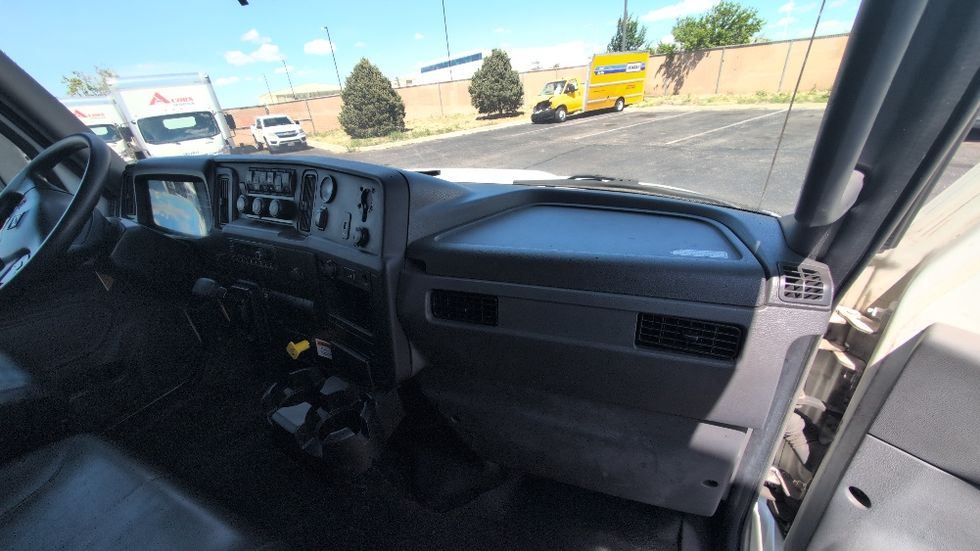 Medium Duty Box Truck-Light and Medium Duty Trucks-International-2022-MV607-Colorado Springs-CO-158,785\n\t\tmiles-$ 57,500 - Image 21