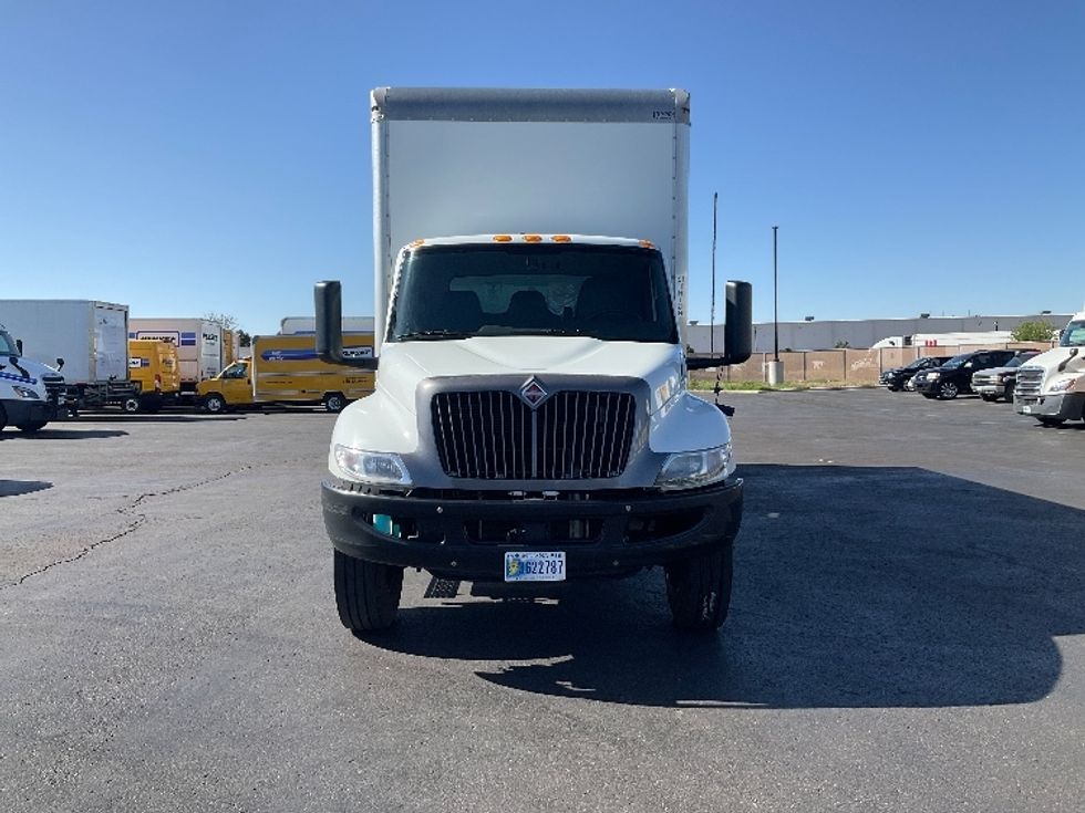 Medium Duty Box Truck-Light and Medium Duty Trucks-International-2022-MV607-Colorado Springs-CO-162,315\n\t\tmiles-$ 54,750 - Image 2