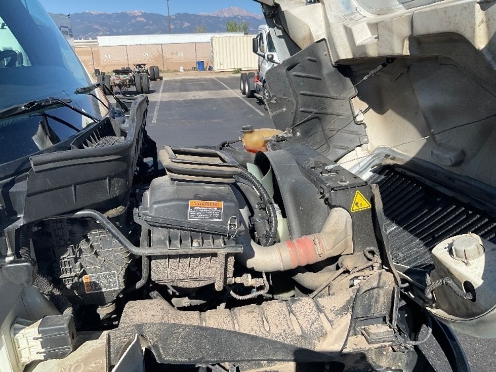 Medium Duty Box Truck-Light and Medium Duty Trucks-International-2022-MV607-Colorado Springs-CO-162,315\n\t\tmiles-$ 54,750 - Image 23