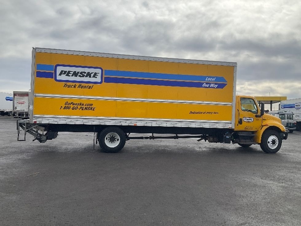 Medium Duty Box Truck-Light and Medium Duty Trucks-International-2022-MV607-Colorado Springs-CO-194,404\n\t\tmiles-$ 52,750 - Image 15