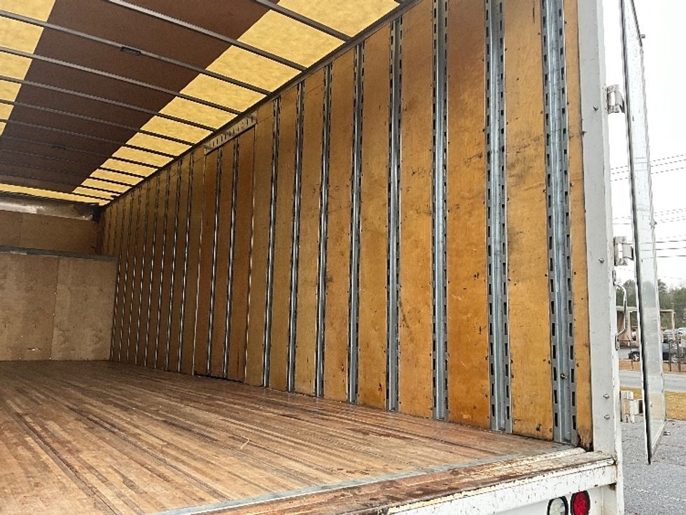 Medium Duty Box Truck-Light and Medium Duty Trucks-International-2022-MV607-Columbus-GA-108,156\n\t\tmiles-$ 78,000 - Image 12