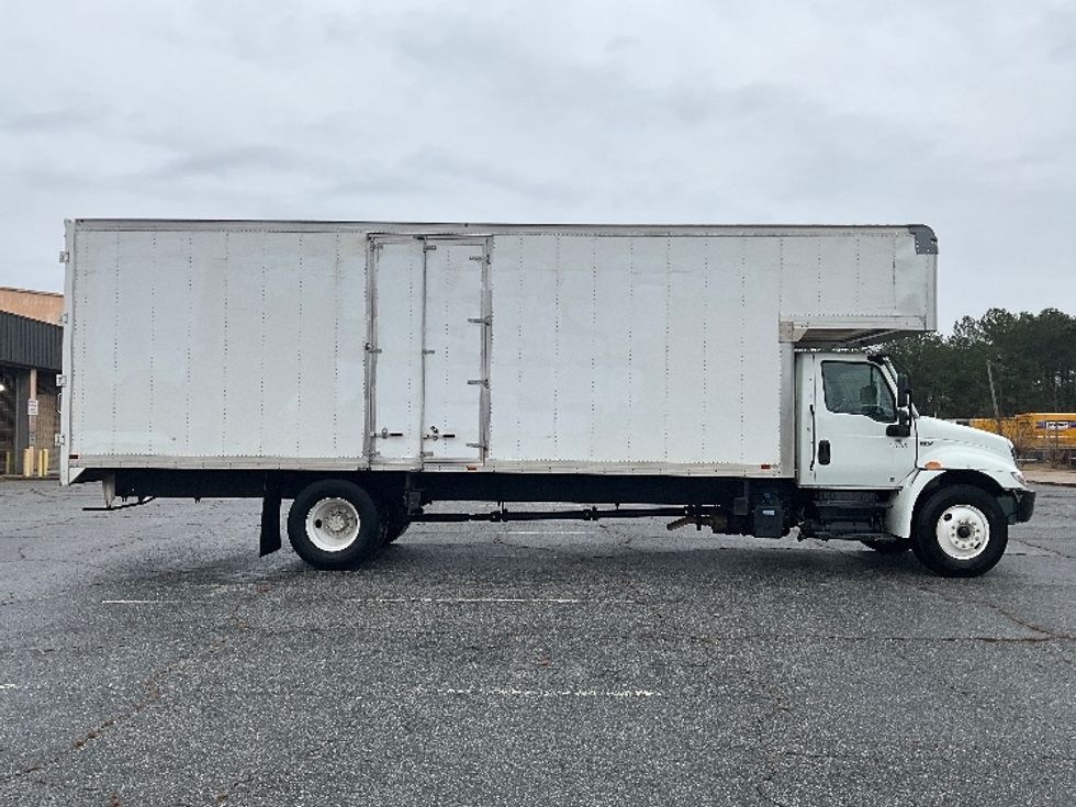 Medium Duty Box Truck-Light and Medium Duty Trucks-International-2022-MV607-Columbus-GA-108,156\n\t\tmiles-$ 78,000 - Image 15