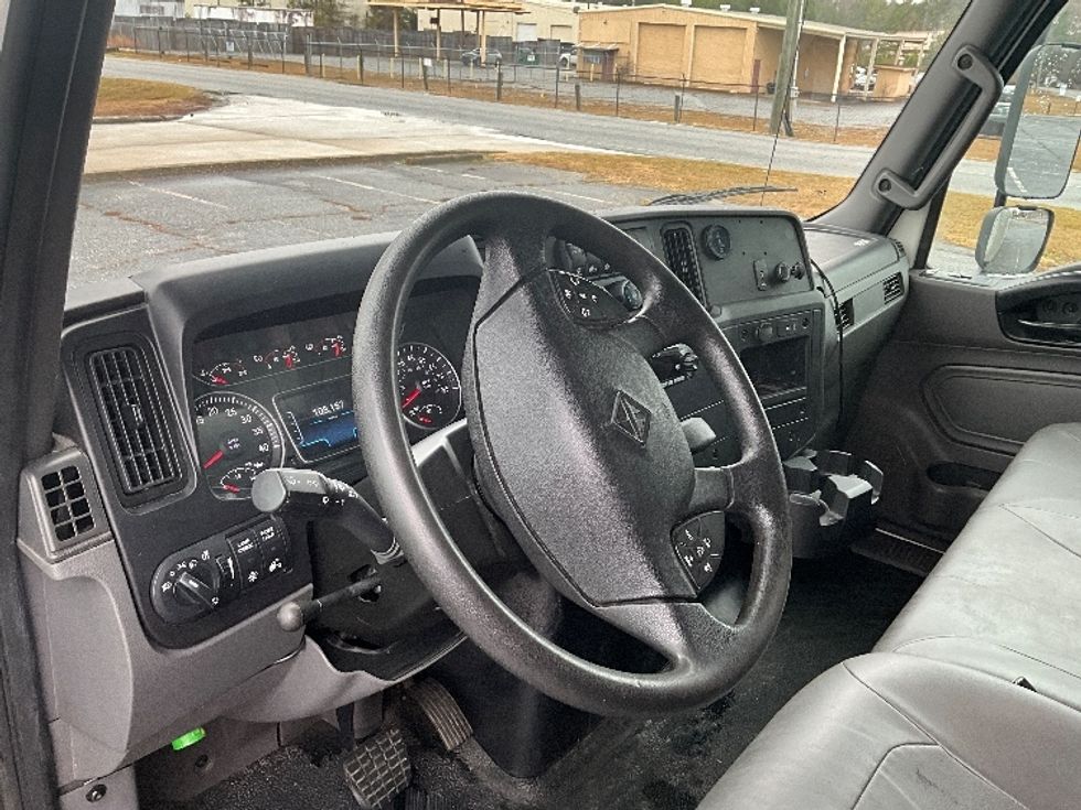 Medium Duty Box Truck-Light and Medium Duty Trucks-International-2022-MV607-Columbus-GA-108,156\n\t\tmiles-$ 78,000 - Image 17