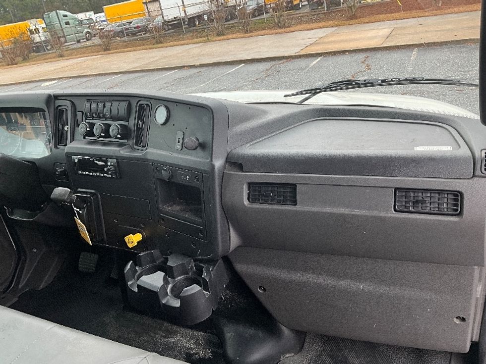 Medium Duty Box Truck-Light and Medium Duty Trucks-International-2022-MV607-Columbus-GA-108,156\n\t\tmiles-$ 78,000 - Image 21