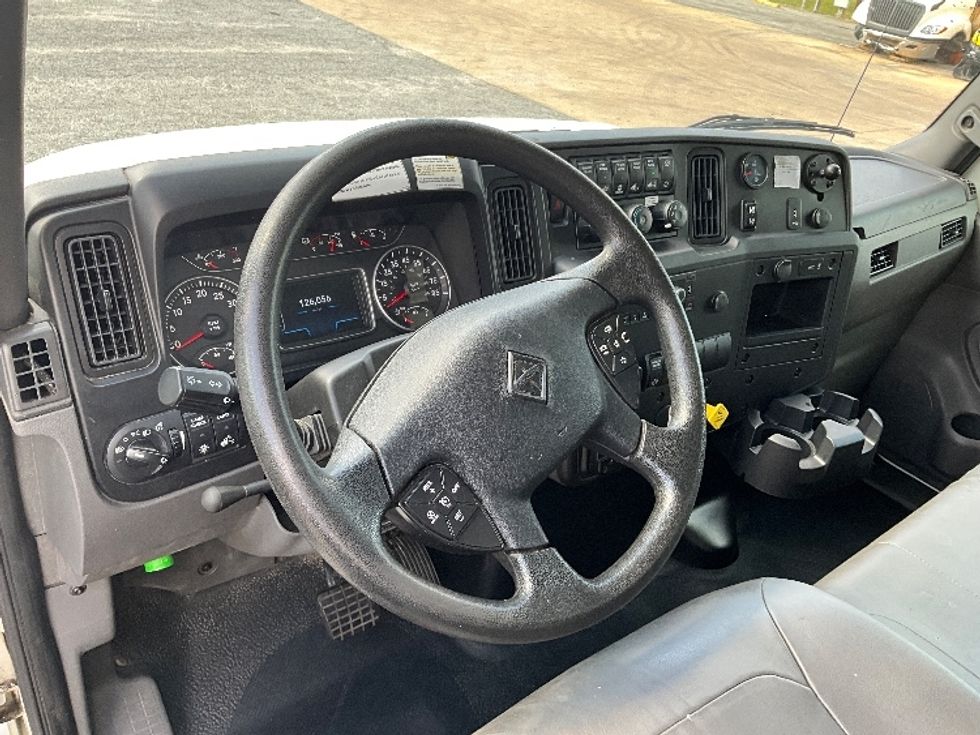 Medium Duty Box Truck-Light and Medium Duty Trucks-International-2022-MV607-Columbus-GA-126,056\n\t\tmiles-$ 75,750 - Image 17