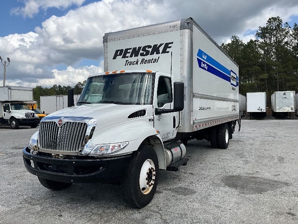 Medium Duty Box Truck-Light and Medium Duty Trucks-International-2022-MV607-Columbus-GA-126,056\n\t\tmiles-$ 75,750 - Image 3