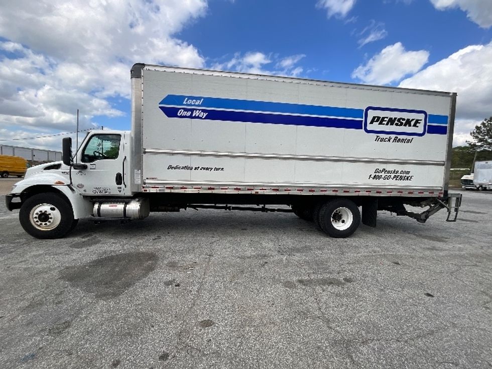 Medium Duty Box Truck-Light and Medium Duty Trucks-International-2022-MV607-Columbus-GA-126,056\n\t\tmiles-$ 75,750 - Image 4