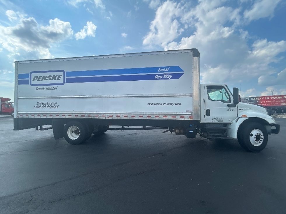 Medium Duty Box Truck-Light and Medium Duty Trucks-International-2022-MV607-Columbus-OH-239,673\n\t\tmiles-$ 41,250 - Image 15