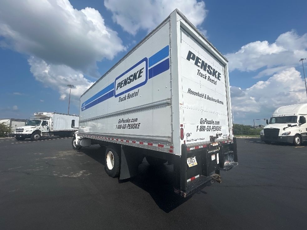 Medium Duty Box Truck-Light and Medium Duty Trucks-International-2022-MV607-Columbus-OH-239,673\n\t\tmiles-$ 41,250 - Image 6